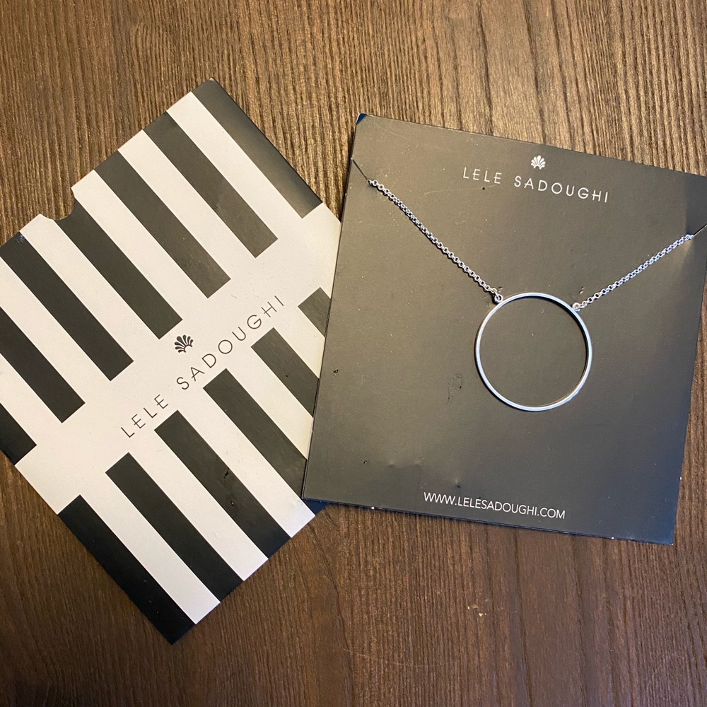 NWT Lele Sadoughi Silver Circle Necklace